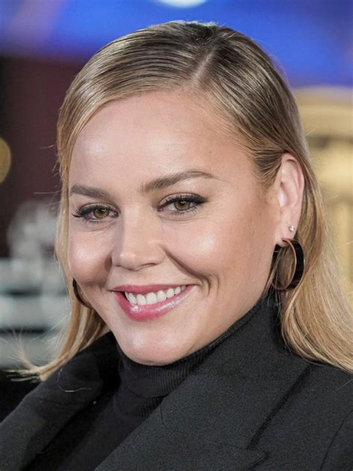 Abbie Cornish's Husband The Actress Got Engaged to MMA Fighter after