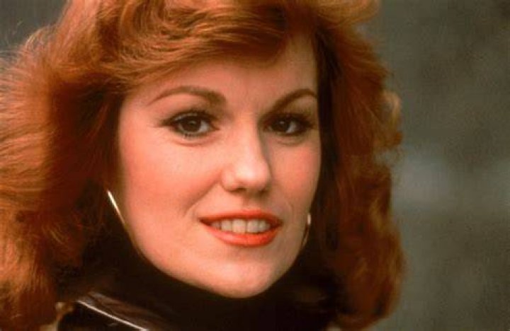 Barbara Rhoades Complete Wiki & Biography with Photos Videos