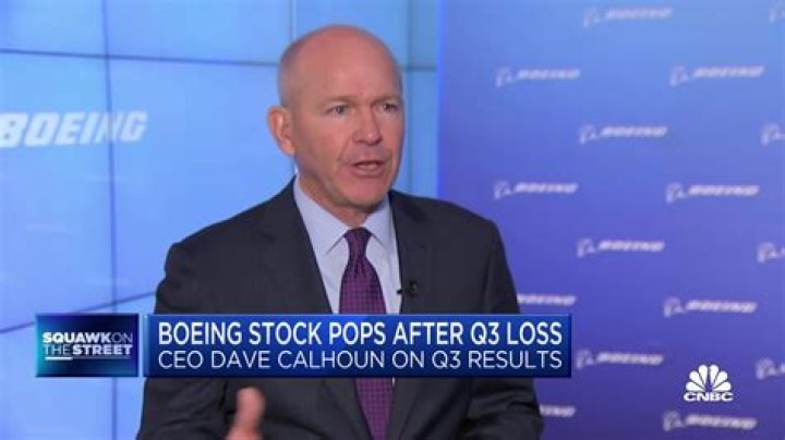 Boeing Gives CEO Calhoun 5.3 Million Perk to Stick Around Longer