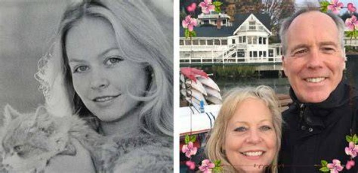 Cheryl Crabtree Walker's Biography Wall Of Celebrities