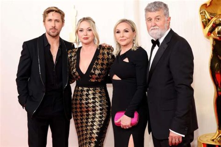 Donna Gosling Everything About Ryan Gosling's Mother Dicy Trends