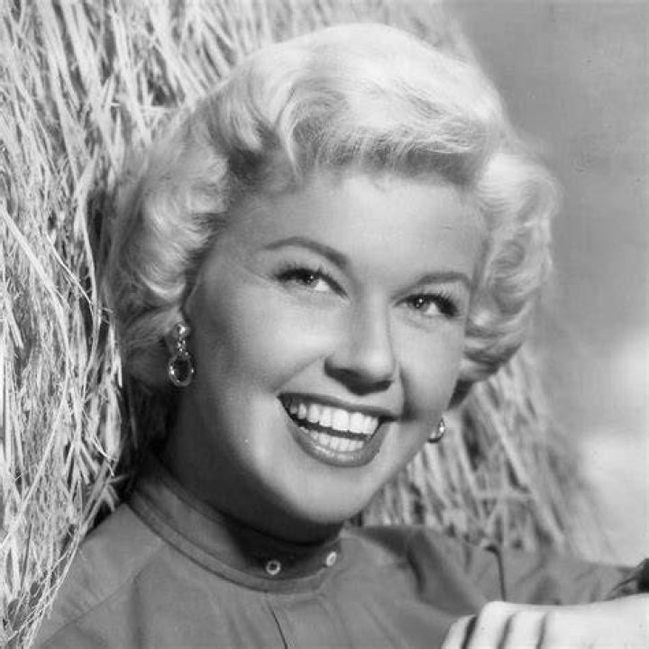Doris Day Bio, Net Worth, Height, Facts Dead or Alive?