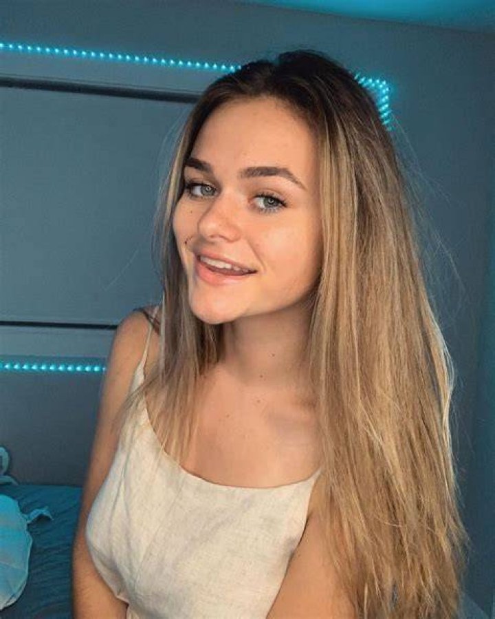 FULL VIDEO Megnutt02 Nude Megan Guthrie TikTok Star Leaked! OnlyFans