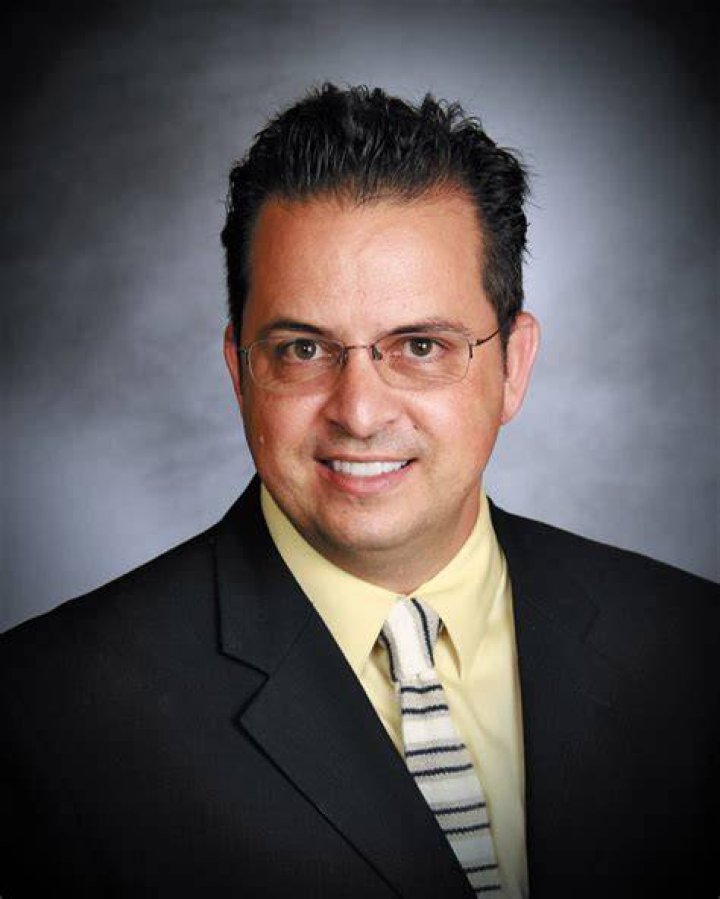 Glenn Medeiros MidWeek