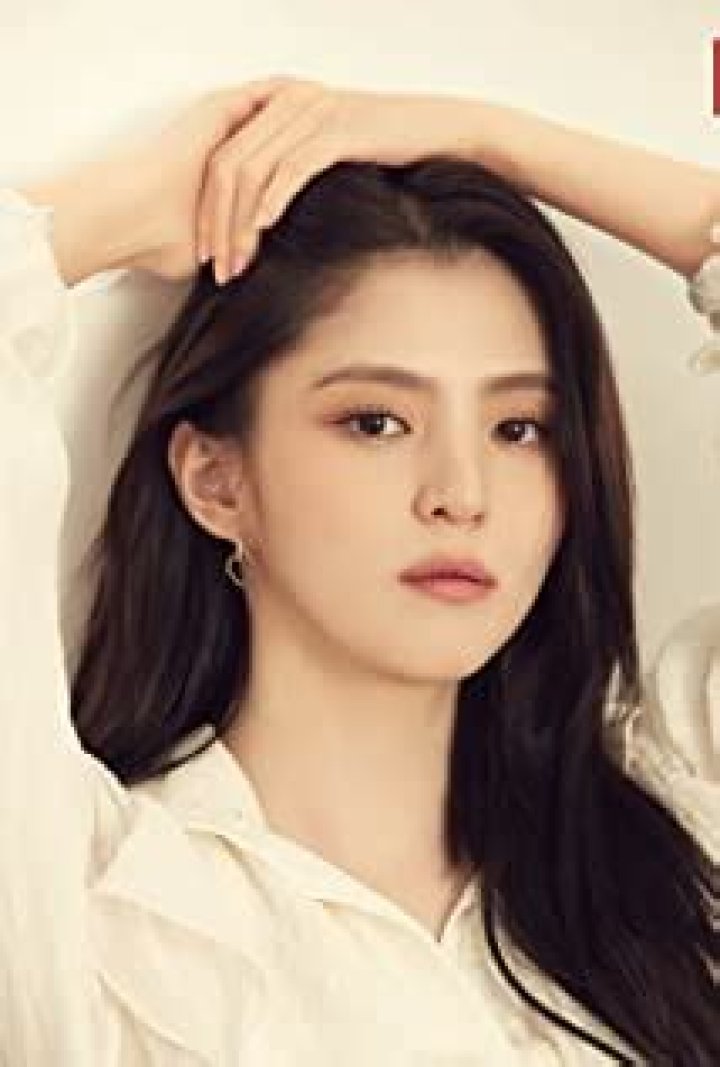 Han So Hee Wiki, Bio, Age, Height, Boyfriend, Career, Net Worth