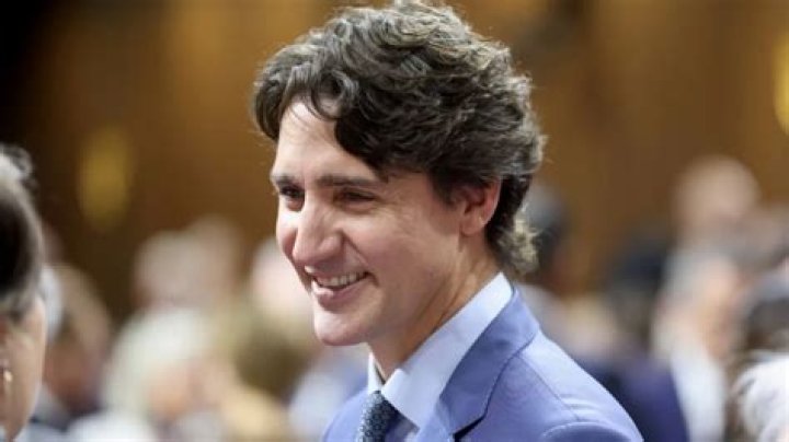 How Much Does Justin Trudeau Make A Year Andre Hoerter