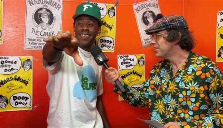 How Nardwuar Changed Interviewing Forever