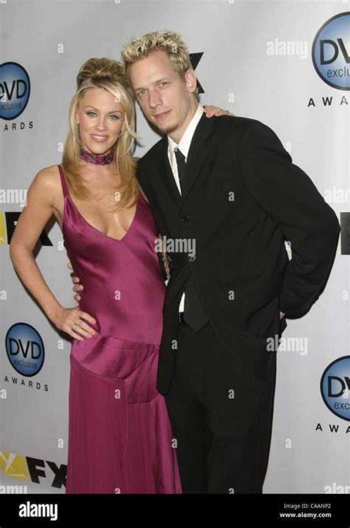 Jenny Mccarthy First Husband