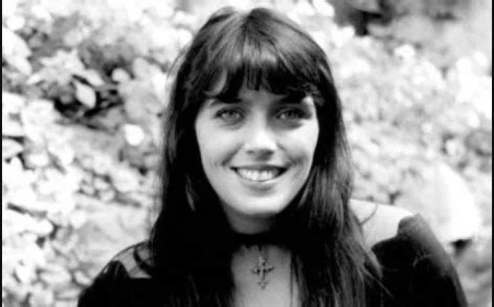 Julia Arnaz Bio, Net Worth, Salary, Age, Relationship, Height, Ethnicity