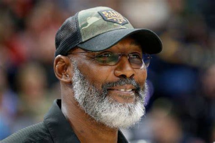 Karl Malone Net Worth 2023, Biography, Age, Ethnicity, Nationality