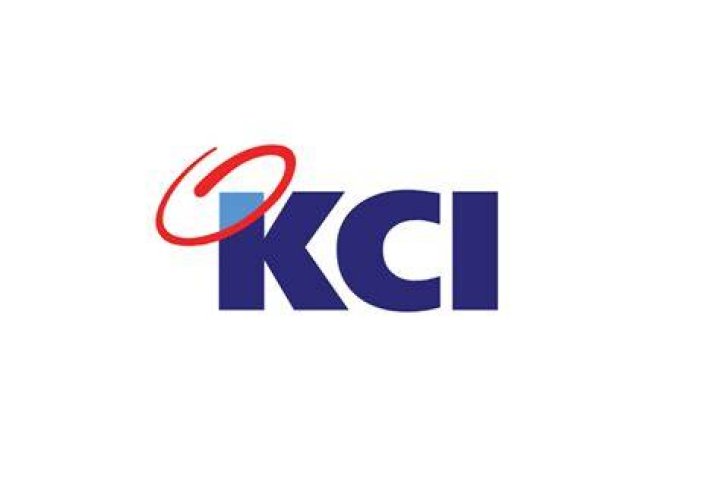KCi's Key Relationships Mary J. Blige and Cassandra Hailey