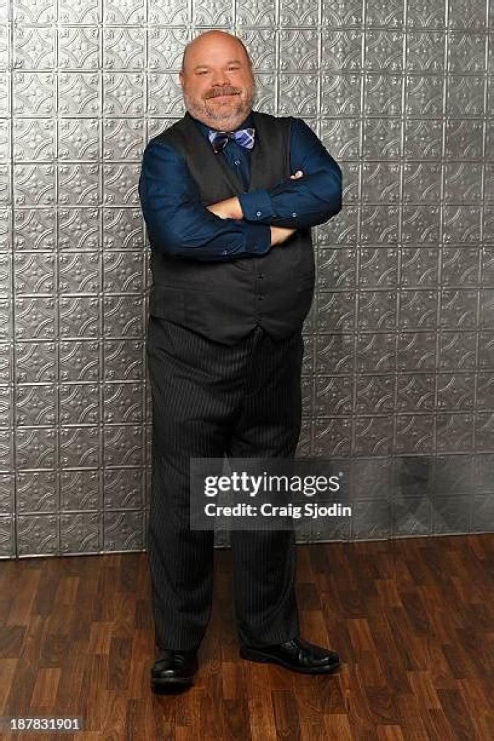 Kevin chamberlin bertram jessie programa de televisión, disney