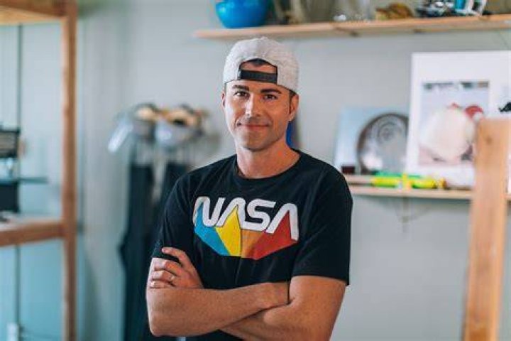 Mark Rober Biography, Age, Wiki, Height, Weight, Girlfriend, Family & More