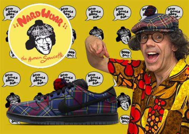 Nardwuar the Human Serviette gets his own star on B.C.'s Walk of Fame