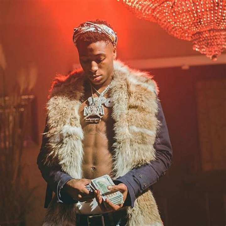NBA YoungBoy's Fan Assaulted NLE Choppa At Airport Caught On Video