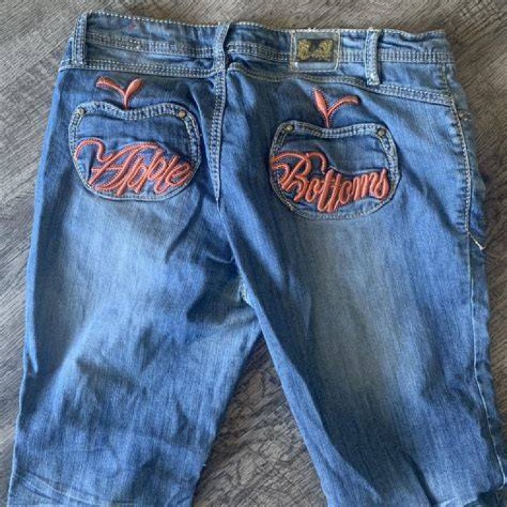 Pin on Apple Bottoms