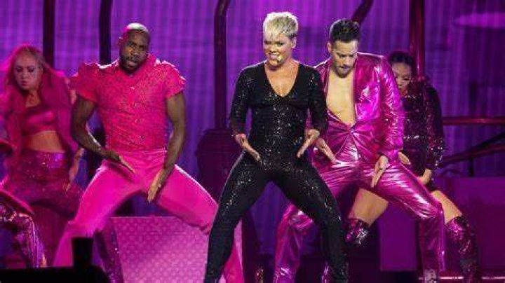 Pink kicks off Australian tour to packed house at Perth Arena Herald Sun