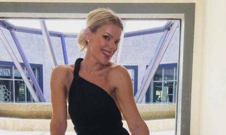 Sherry Holmes Biography; Net Worth, Age, Baby And Husband ABTC