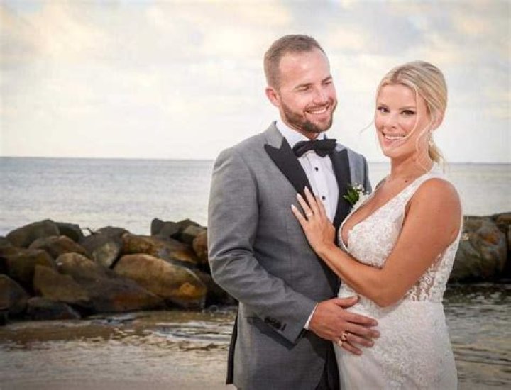 Sherry Holmes is Married to Blake Steed, Brain Tumor, Net Worth