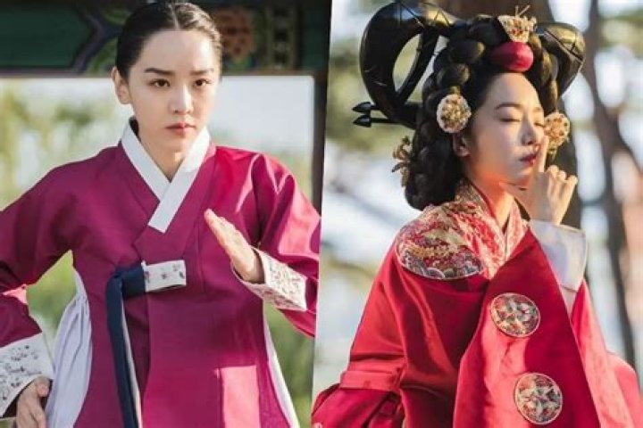 Shin Hye Sun Transforms Into Eccentric Queen For Drama “Mr