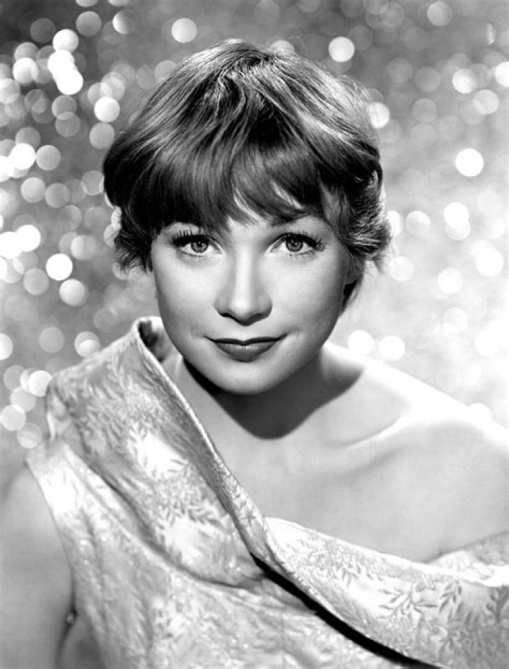 Shirley Maclaine's Net Worth, Height, Age, & Personal Info Wiki The