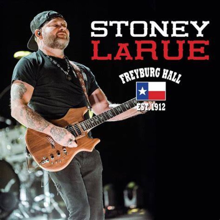 Stoney LaRue Reveals His Stirring Live Music Video for 'Velvet'