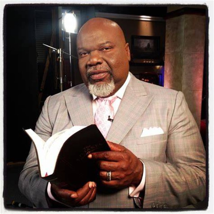 T.D Jakes Biography