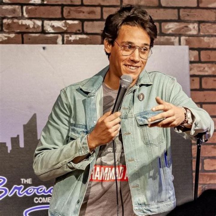 Troy Bond IMDb